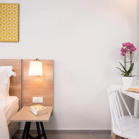 Hotel de apartamente Irini