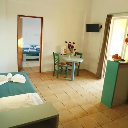 Irini Hotel de apartamente Stalós